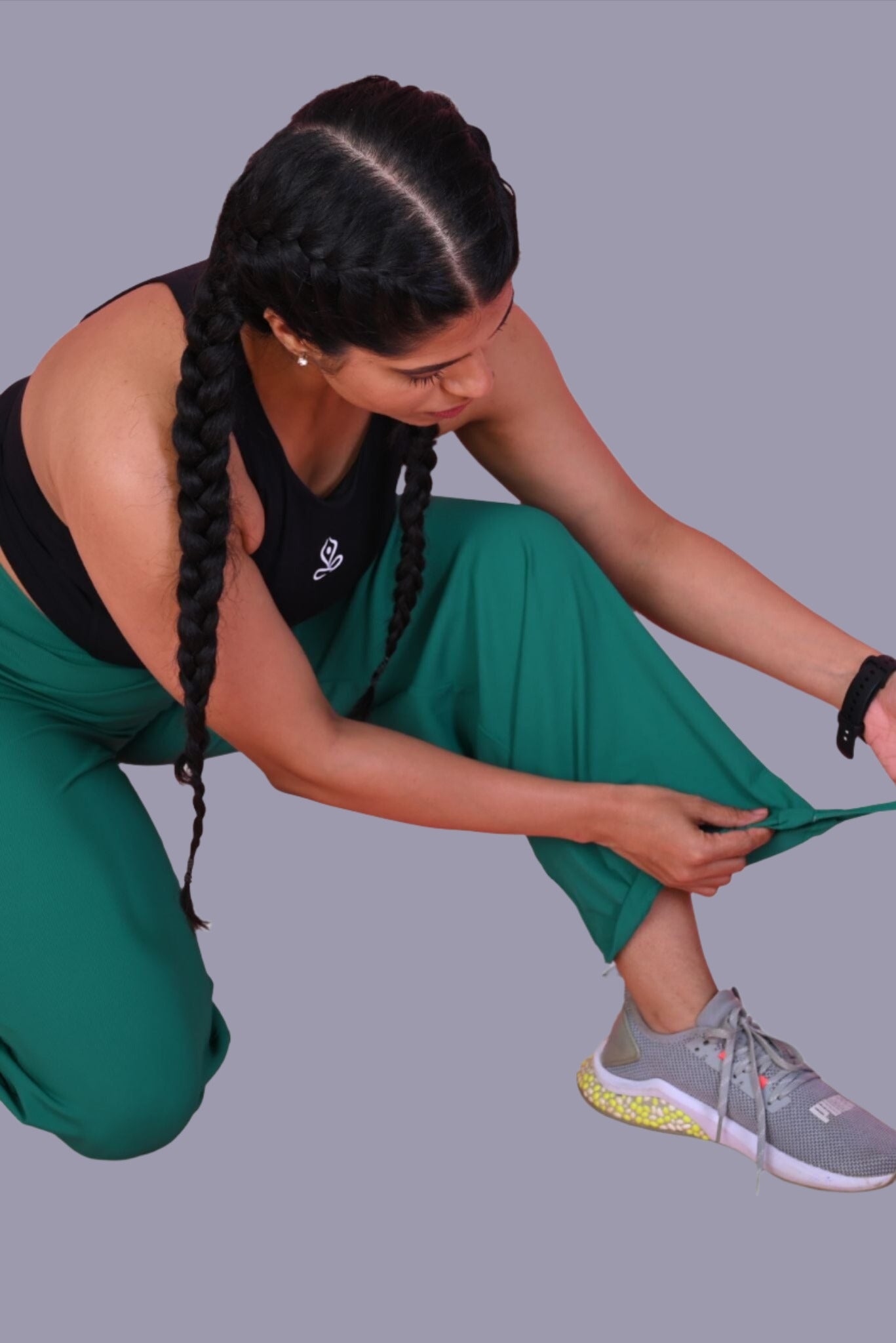 StyleFlare Pants in Green YOGINIS