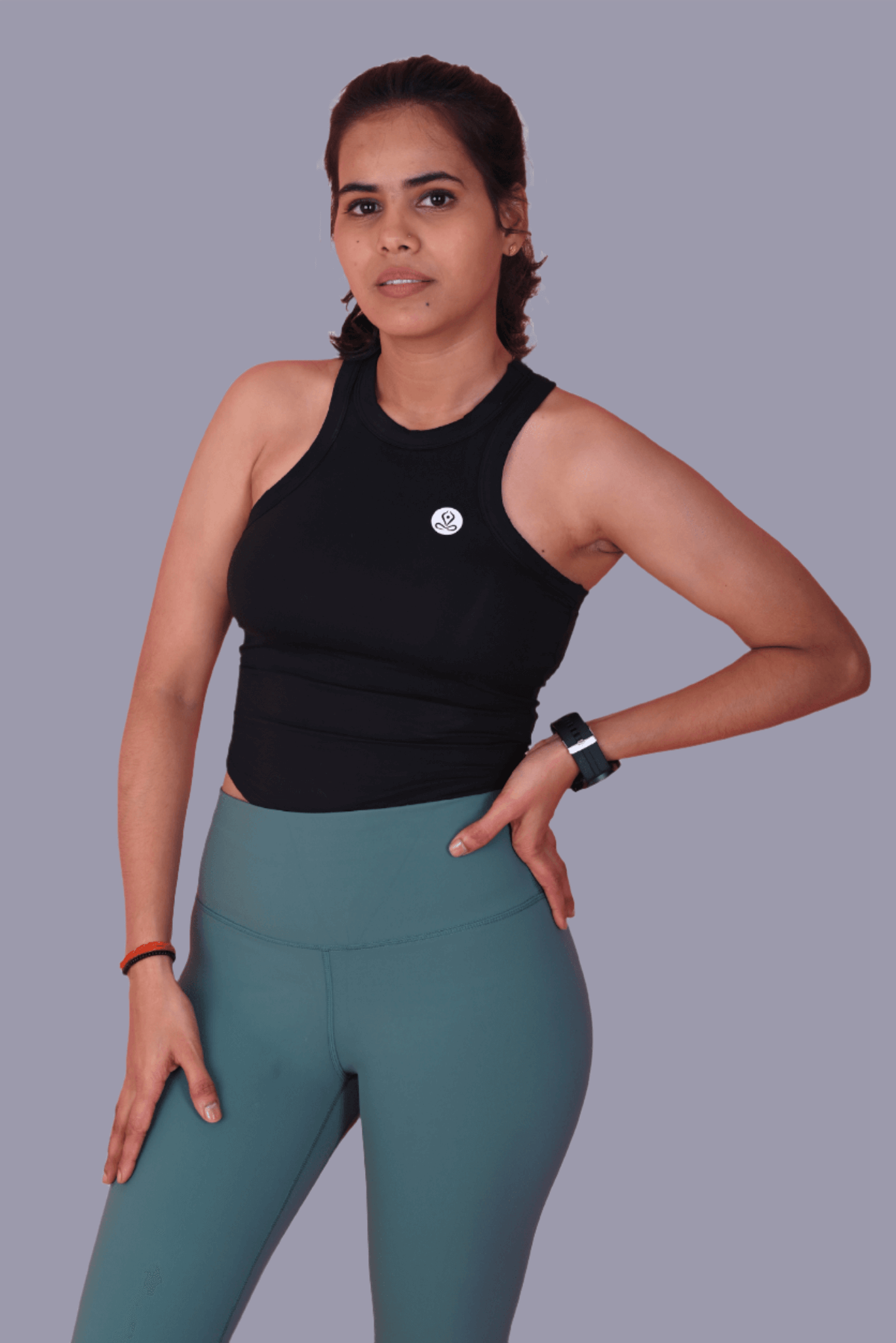 Vitality Top / Bra in Black YOGINIS