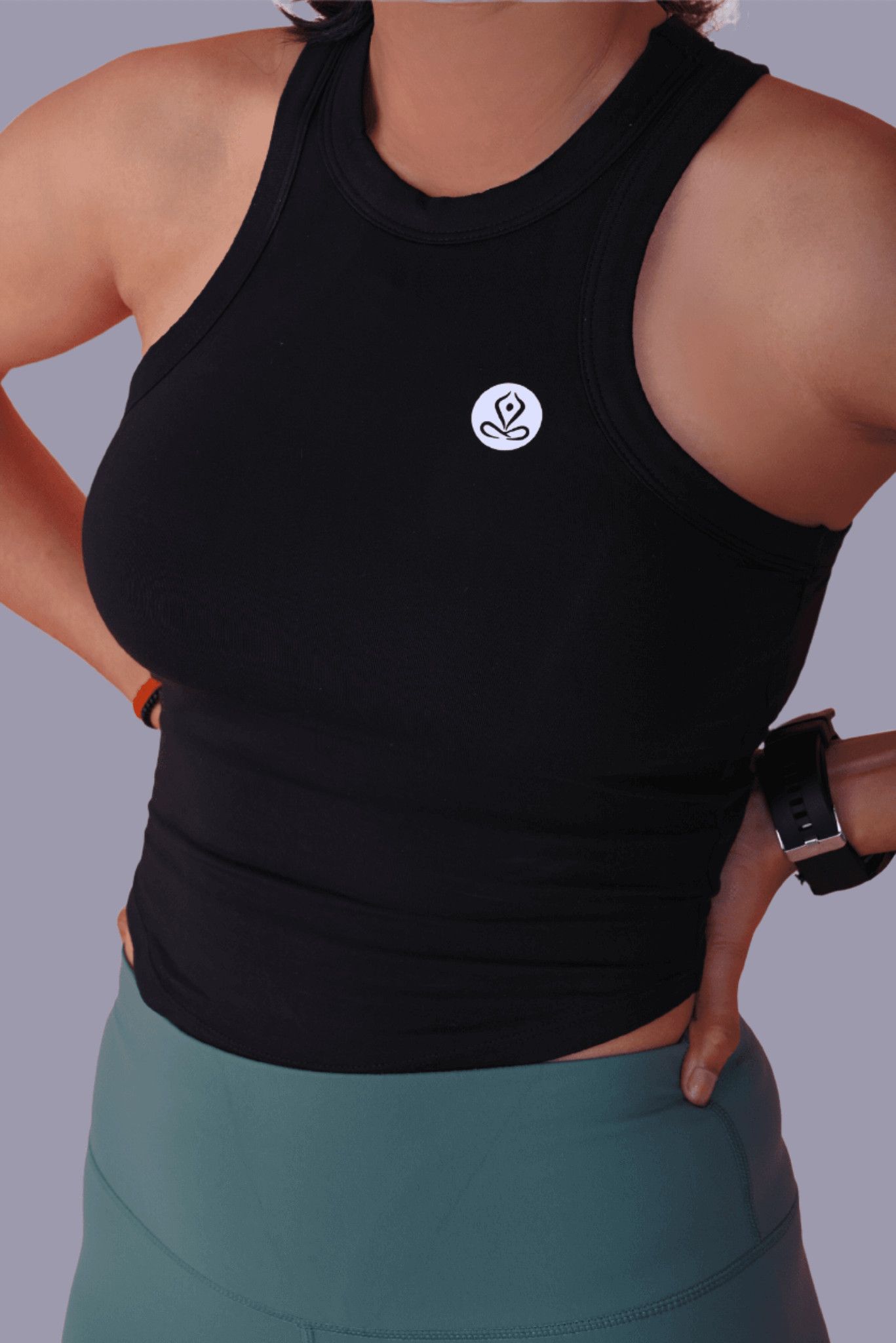 Vitality Top / Bra in Black YOGINIS