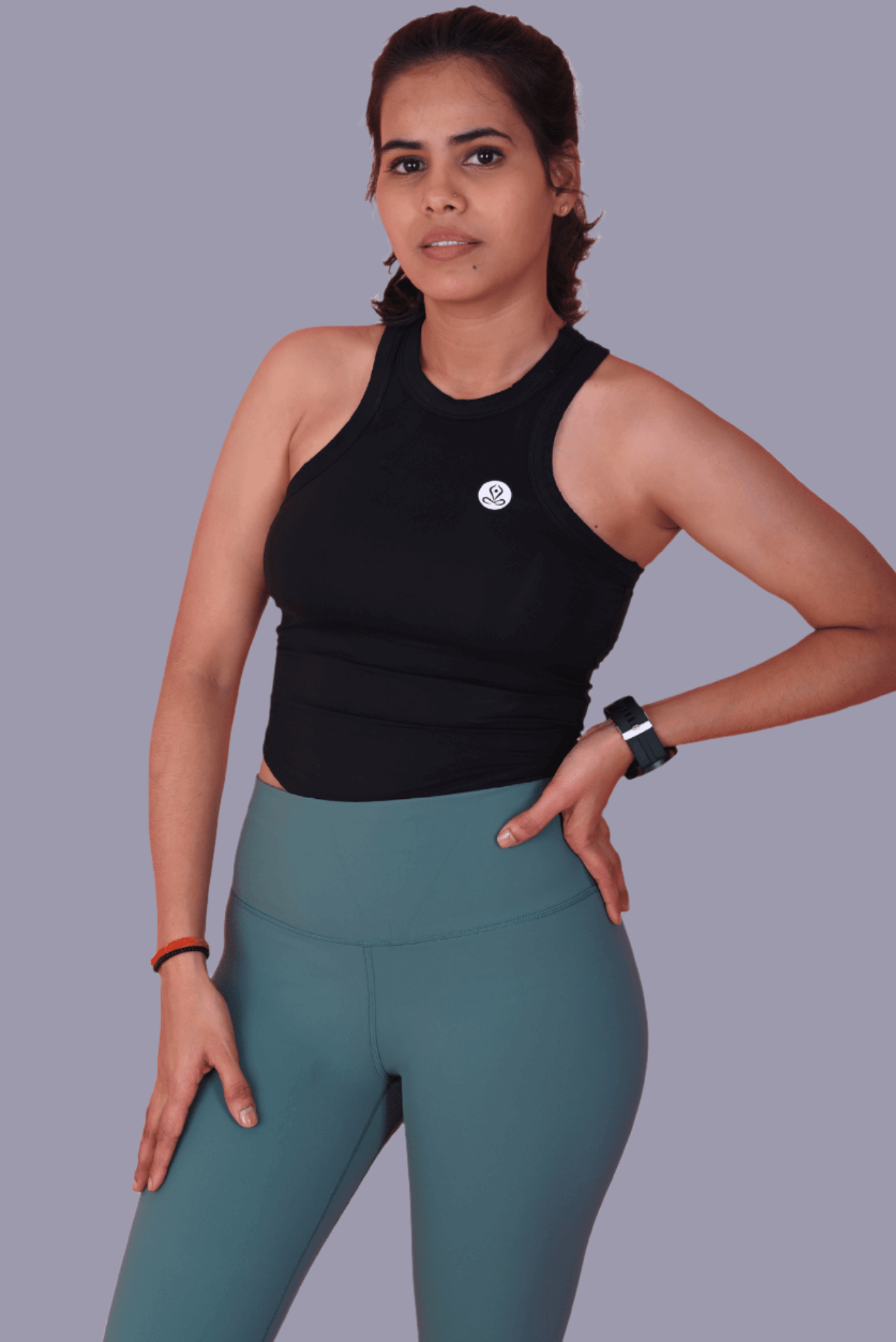 Vitality Top / Bra in Black YOGINIS